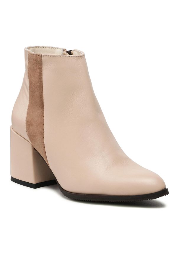 Botki Oleksy M83 333/335. Kolor: beżowy. Materiał: skóra