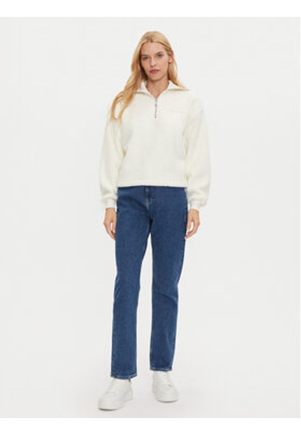 Calvin Klein Jeans Bluza J20J224180 Écru Relaxed Fit. Materiał: syntetyk