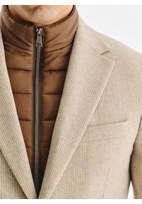 Pako Lorente - PAKO LORENTE - Beżowa marynarka męska z odpinaną stójką. Okazja: na co dzień. Typ kołnierza: kołnierzyk stójkowy. Kolor: beżowy. Materiał: wełna, poliester. Sezon: jesień. Styl: casual #6