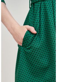 Marie Zélie - Sukienka Anastazja ciemnozielona w kropeczki. Kolor: zielony. Materiał: dzianina. Styl: klasyczny #5