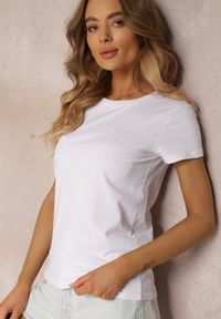 Renee - Biały T-shirt z Linii Basic Apoxis. Kolor: biały. Materiał: dzianina #2