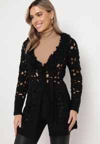 Born2be - Czarny Kardigan z Ażurowym Zdobieniem i Wiązanym Paskiem Sabelia. Kolor: czarny. Wzór: aplikacja, ażurowy. Sezon: jesień, zima #3
