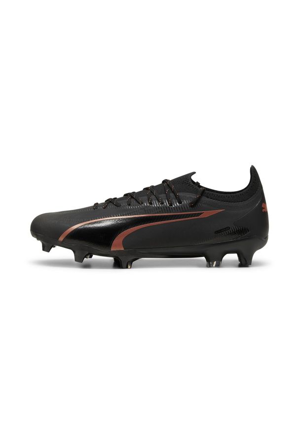 Buty do piłki nożnej Puma Ultra Ultimate FG/AG. Materiał: materiał