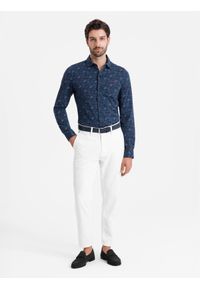 Ombre Clothing - Męska koszula bawełniana z motywem roślinnym – granatowa V1. Okazja: na co dzień. Kolor: niebieski. Materiał: bawełna. Wzór: gładki, kolorowy, nadruk, haft. Styl: klasyczny, casual, elegancki #5