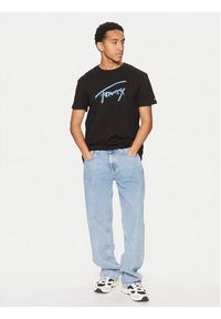 Tommy Jeans T-Shirt Signature DM0DM21109 Czarny Regular Fit. Kolor: czarny. Materiał: bawełna #5