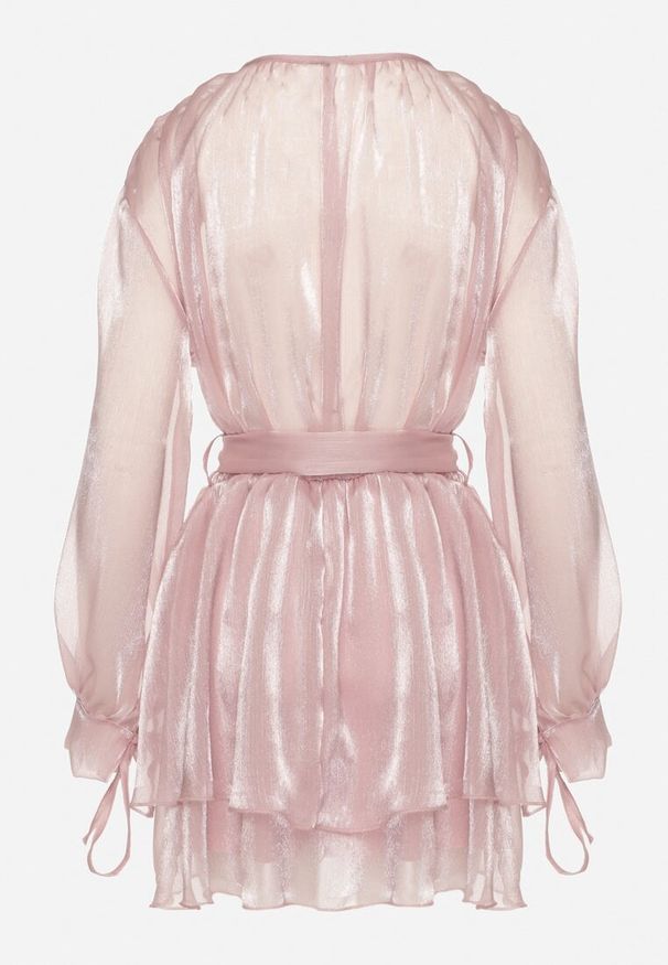 Born2be - Różowa Sukienka Ozdobiona Wiązaniem i Paskiem Nivoren. Okazja: na co dzień. Kolor: różowy. Długość rękawa: długi rękaw. Wzór: aplikacja. Typ sukienki: proste. Styl: casual, elegancki