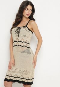 Born2be - Złota Szydełkowa Sukienka na Ramiączkach z Wiskozy z Metaliczną Nicią Filadria. Okazja: na co dzień. Kolor: złoty. Materiał: wiskoza. Długość rękawa: na ramiączkach. Sezon: lato. Styl: casual, elegancki #1