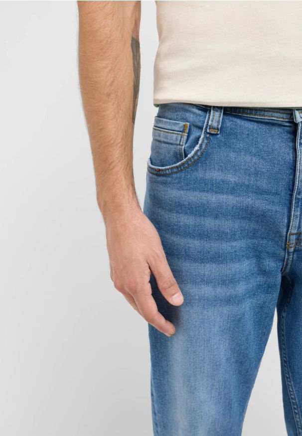 Męskie Spodnie Jeansowe Mustang Style Denver Tapered Denim Blue 1016327 5000 583