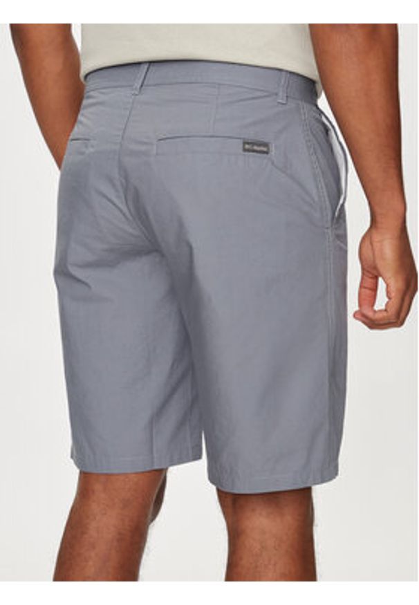 columbia - Columbia Szorty materiałowe Washed Out™ Short 1491953 Szary Regular Fit. Kolor: szary. Materiał: bawełna