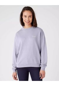 Wrangler - WRANGLER RETRO SWEAT DAMSKA BLUZA KLASYCZNA LOGO HEIRLOOM LILAC W6N0HAXGE 112144801. Styl: klasyczny, retro #1