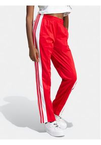 Adidas - adidas Spodnie dresowe Adibreak IP0620 Czerwony Regular Fit. Kolor: czerwony. Materiał: syntetyk #3