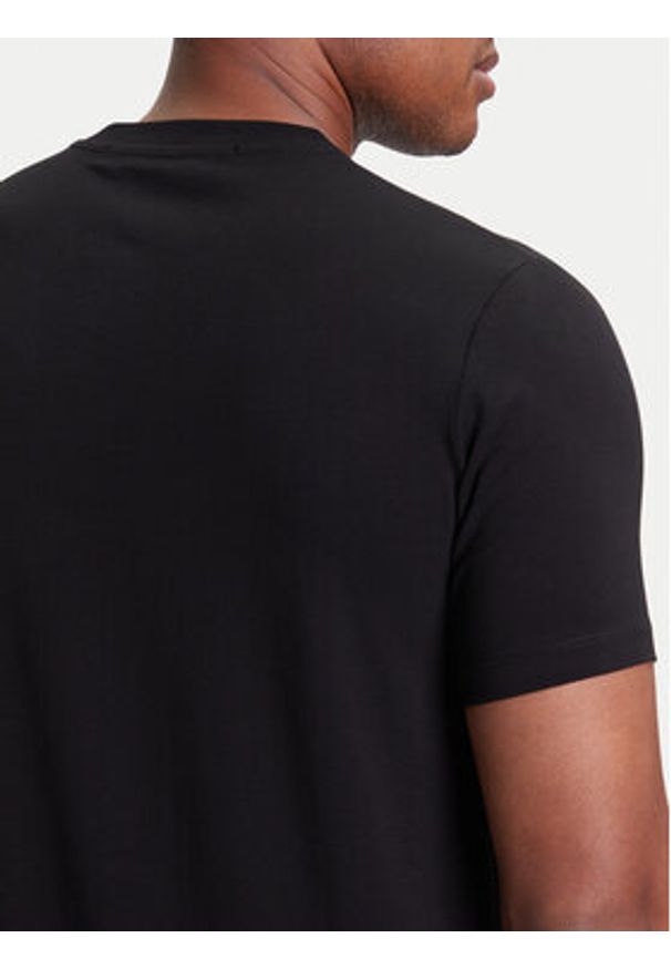 Karl Lagerfeld - KARL LAGERFELD T-Shirt 755087 553235 Czarny Regular Fit. Typ kołnierza: dekolt w karo. Kolor: czarny. Materiał: bawełna