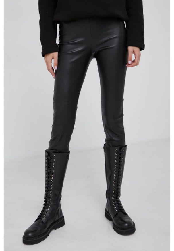 Answear Lab - Legginsy. Kolor: czarny. Materiał: materiał. Styl: wakacyjny