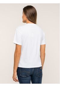 Emporio Armani T-Shirt 6G2T6A 2JQAZ 0100 Biały Regular Fit. Kolor: biały. Materiał: bawełna #2