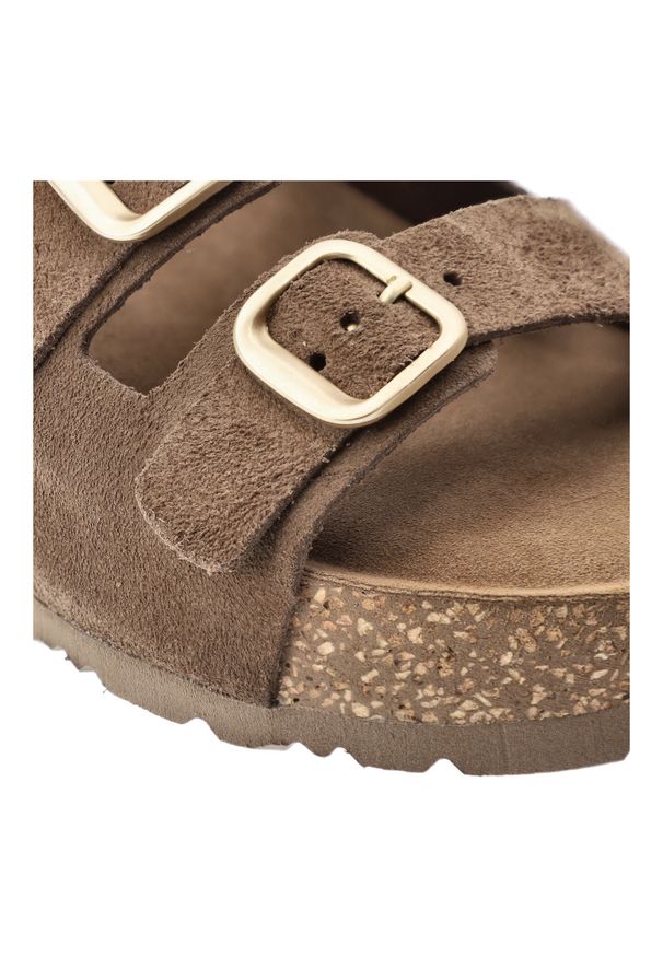 Klapki damskie Yokono, cholewka ze skóry naturalnej zamszowej z trzema szerokimi paskami z regulacją, brązowe, Wiwi-263 Ser Lodo. Kolor: brązowy. Materiał: skóra, zamsz