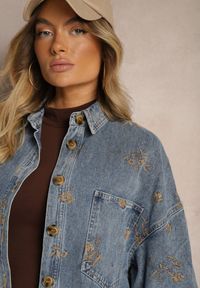 Renee - Niebieska Koszulowa Kurtka Jeansowa z Bawełny w Hafty Merinorie. Okazja: na co dzień. Kolor: niebieski. Materiał: bawełna, jeans. Długość rękawa: długi rękaw. Długość: długie. Wzór: haft. Styl: casual #5