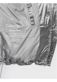 Calvin Klein Kurtka puchowa High Shine Metallic K20K204688 Srebrny Regular Fit. Kolor: srebrny. Materiał: syntetyk