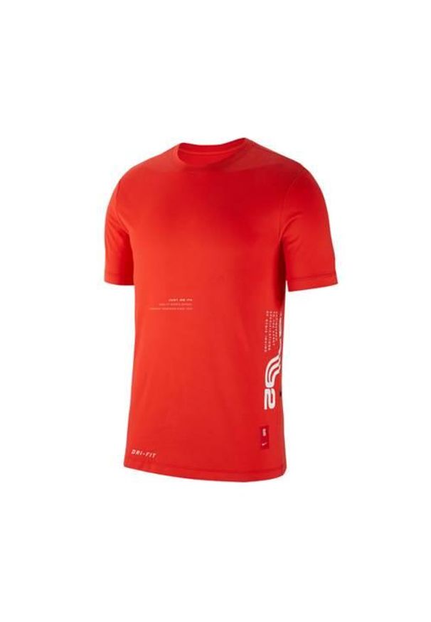 Koszulka treningowa męska Nike CD0927634. Kolor: czerwony. Materiał: poliester, bawełna. Długość rękawa: krótki rękaw. Długość: krótkie. Sport: bieganie