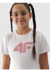 4f - 4F T-shirt z nadrukiem dziewczęcy - biały 122 (6-7 lat). Okazja: na co dzień. Kolor: biały. Materiał: bawełna, jersey, dzianina. Długość rękawa: krótki rękaw. Długość: krótkie. Wzór: nadruk. Sezon: lato. Styl: sportowy, casual