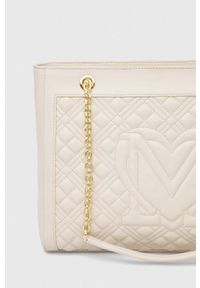 Love Moschino torebka kolor beżowy. Kolor: beżowy. Materiał: pikowane. Rodzaj torebki: na ramię #6