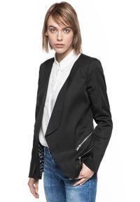 Tom Tailor - DAMSKA MARYNARKA TOM TAILOR MODERN BLAZER WITH OPEN FRONT 3922039.00.75 COL. 2999. Kolor: czarny. Materiał: bawełna, włókno, lyocell, materiał. Styl: klasyczny, elegancki