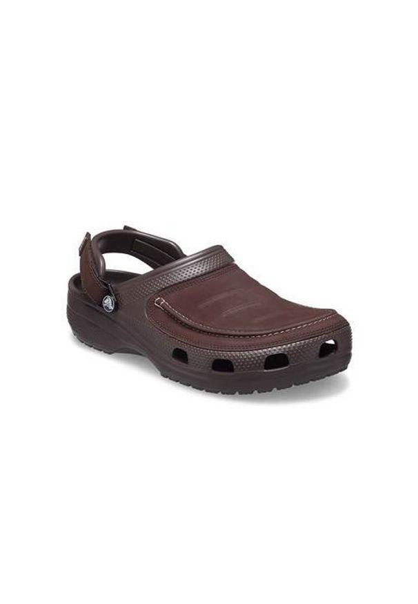 Buty do chodzenia męskie Crocs Yukon Vista II. Zapięcie: rzepy. Kolor: brązowy, wielokolorowy. Materiał: syntetyk, skóra, materiał. Szerokość cholewki: normalna. Sport: turystyka piesza