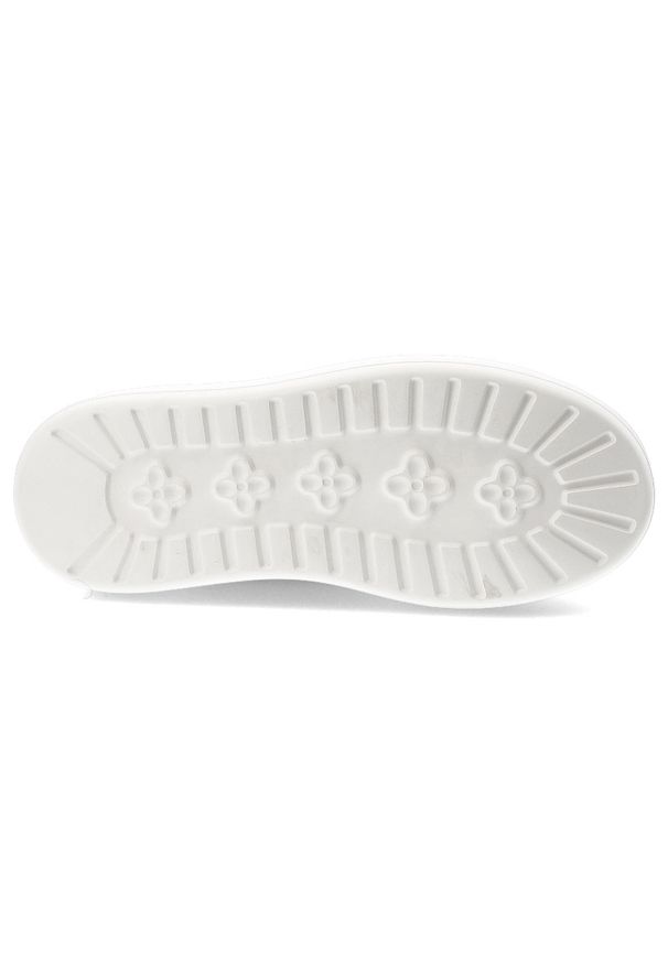 Sneakersy damskie Filippo, cholewka ze skóry naturalnej zamszowej perforowane wstawki po bokach wiązany fason, beżowe, DP7520/26. Kolor: beżowy. Materiał: skóra, zamsz. Szerokość cholewki: normalna