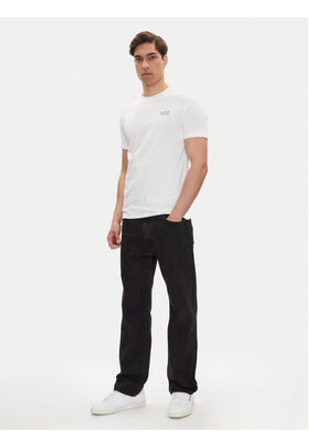 Mustang T-Shirt Austin 1016280 Biały Regular Fit. Kolor: biały. Materiał: bawełna