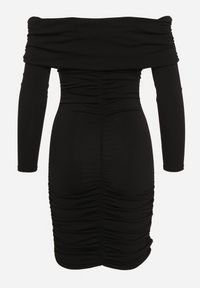 Born2be - Czarna Dopasowana Sukienka Hiszpanka z Marszczeniami Ailisma. Typ kołnierza: dekolt hiszpanka. Kolor: czarny. Styl: elegancki #5