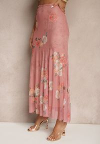 Renee - Różowa Spódnica w Kwiatowy Wzór o Rozkloszowanym Kroju Efrirene. Okazja: na co dzień. Kolor: różowy. Wzór: kwiaty. Styl: elegancki, casual #5