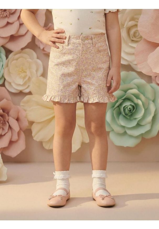 Sinsay - Szorty jeansowe - wielobarwny. Materiał: jeans