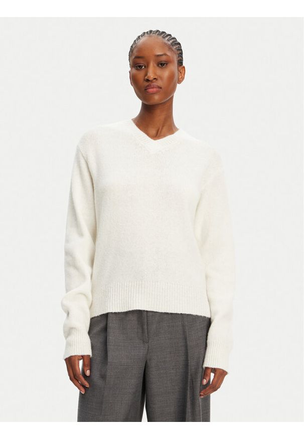 Hugo - HUGO Sweter Solanu 50545092 Écru Regular Fit. Materiał: wełna