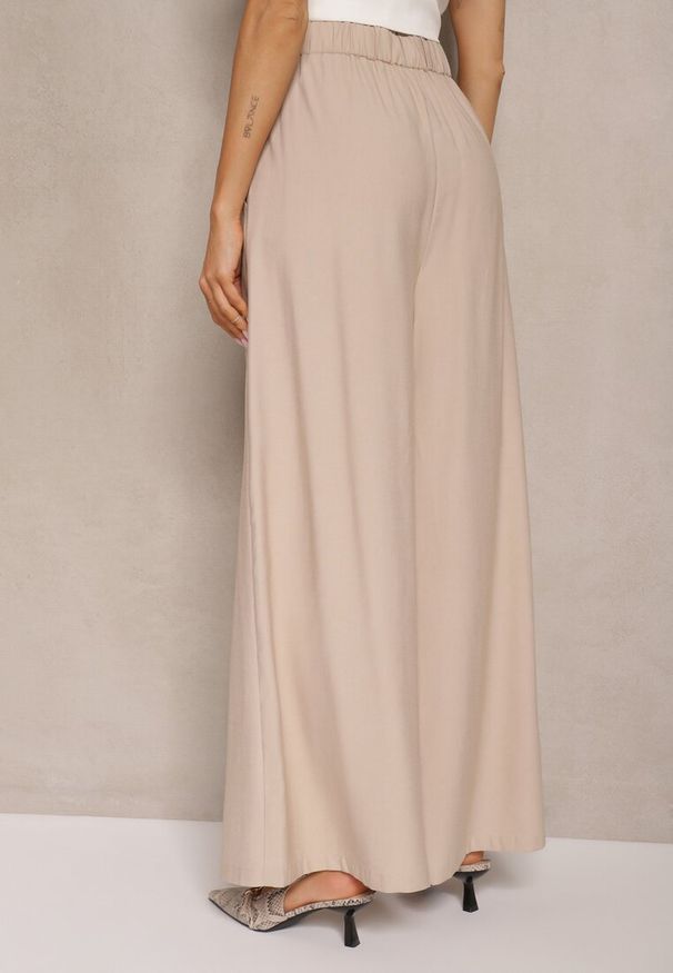 Renee - Beżowe Szerokie Spodnie z Wiskozy Mevilia. Okazja: na co dzień. Kolor: beżowy. Materiał: wiskoza. Styl: elegancki, casual