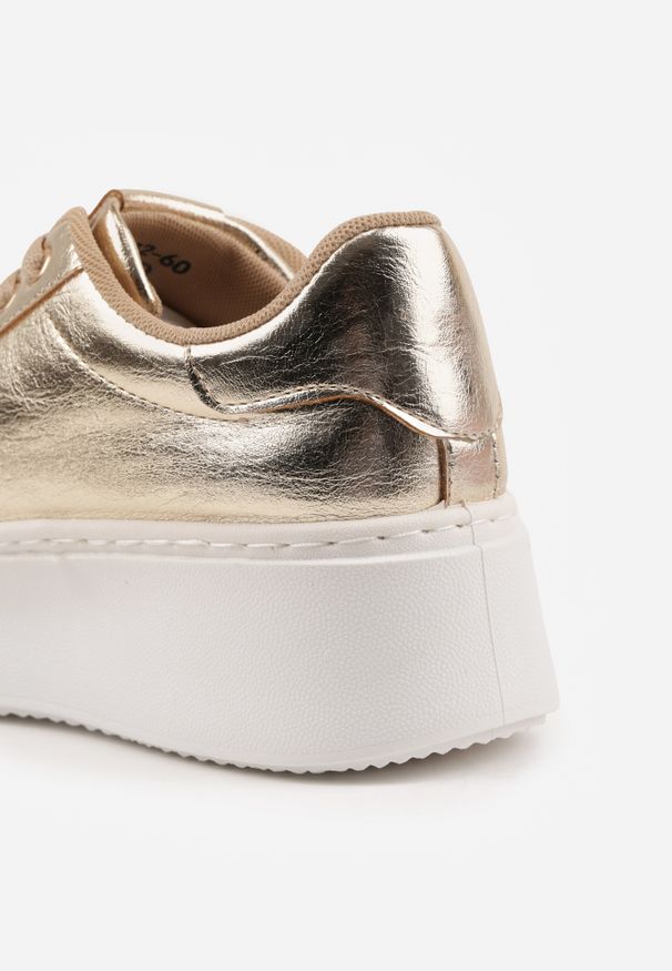 Renee - Złote Sneakersy na Grubej Podeszwie Cernanda. Okazja: na co dzień. Kolor: złoty. Obcas: na platformie