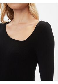 Vero Moda Bluzka Carina 10301178 Czarny Regular Fit. Kolor: czarny. Materiał: wiskoza #2
