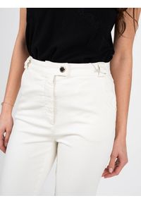 Patrizia Pepe Jeansy | 2J2283 A6W8 | Kobieta | Kremowy. Okazja: na co dzień. Stan: podwyższony. Kolor: kremowy. Wzór: aplikacja. Styl: casual #5