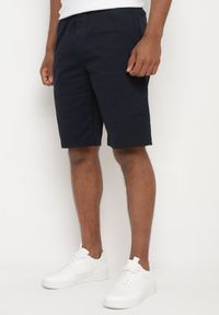 Born2be - Niebieskie Klasyczne Szorty z Gumką w Pasie Ściągane Troczkiem od Środka Piofina. Okazja: na co dzień. Kolor: niebieski. Sezon: lato. Styl: klasyczny #1