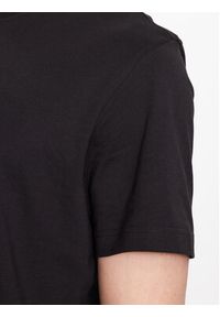 Calvin Klein Jeans T-Shirt J30J323483 Czarny Regular Fit. Kolor: czarny. Materiał: bawełna #3