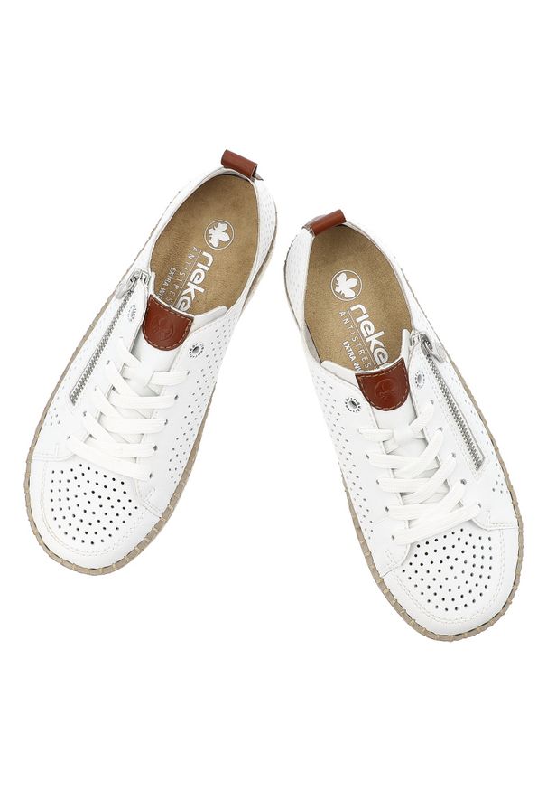 Półbuty damskie Rieker, cholewka ze skóry ekologicznej perforowana powierzchnia wiązany fason z bocznym zamkiem, białe, N2405-80. Zapięcie: zamek. Kolor: biały. Materiał: skóra ekologiczna. Szerokość cholewki: normalna