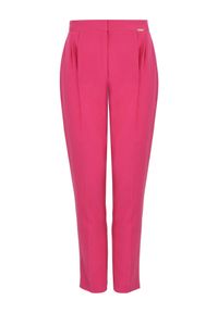 Ochnik - Różowe spodnie damskie w kant. Kolor: różowy. Materiał: wiskoza. Styl: elegancki