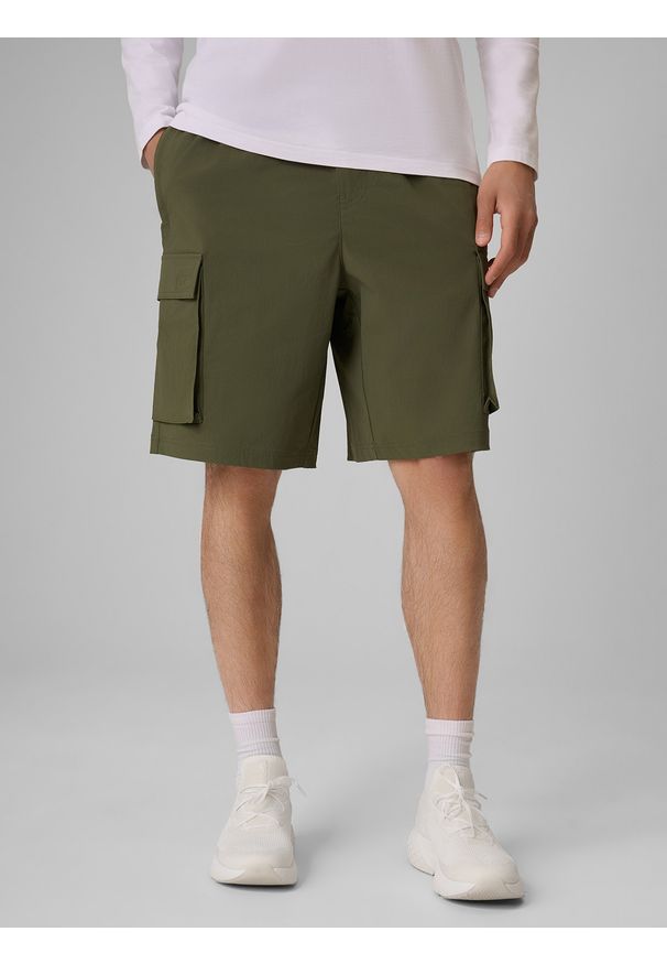 4f - 4F Spodenki casual cargo męskie - khaki XXL. Okazja: na co dzień. Kolor: wielokolorowy, brązowy, oliwkowy. Materiał: tkanina, materiał. Sezon: lato. Styl: casual