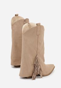 Born2be - Ciemnobeżowe Botki Typu Kowbojki na Stożkowym Obcasie z Frędzlami Reinella. Okazja: na co dzień. Kolor: beżowy. Materiał: jeans. Obcas: na obcasie. Styl: casual, klasyczny. Wysokość obcasa: średni #6