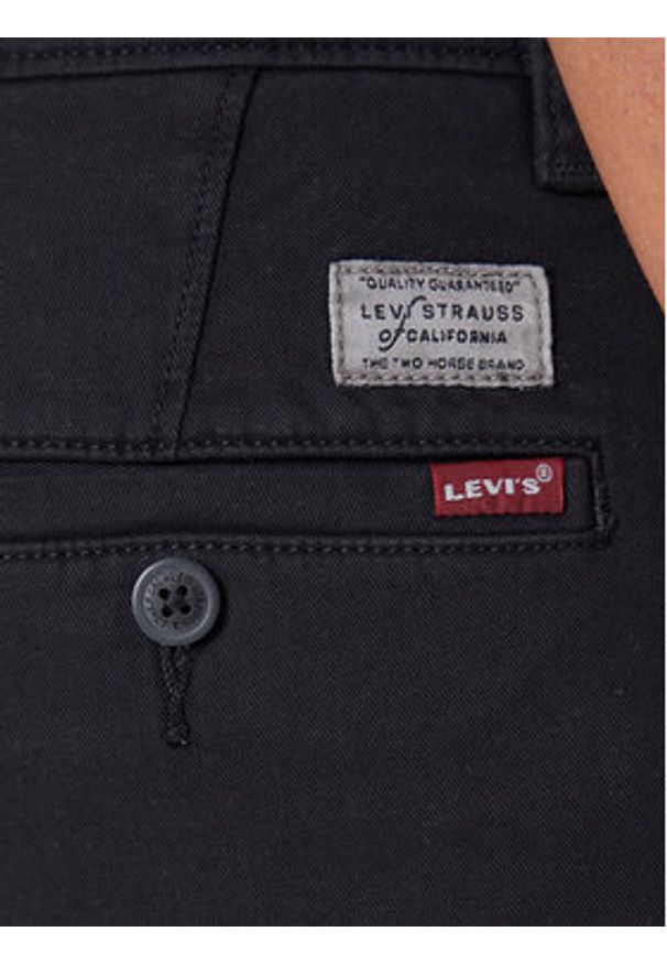 Levi's® Chinosy Standard II 17196-0005 Czarny Tapered Fit. Kolor: czarny. Materiał: bawełna