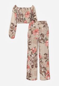Renee - Beżowy 2-częściowy Komplet Bluzka z Długim Rękawem Szerokie Spodnie z Gumką w Pasie w Kwiaty Calaq. Kolor: beżowy. Materiał: materiał. Wzór: kwiaty #6