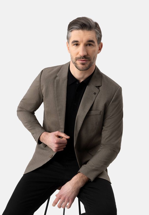 Volcano - Marynarka w pepitkę JB-ABIS. Okazja: na co dzień. Materiał: dzianina, poliester, wiskoza, elastan. Długość: długie. Styl: casual, elegancki, klasyczny