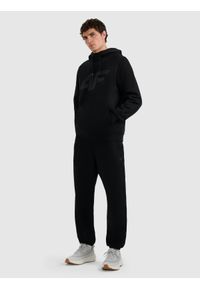 4f - 4F Spodnie dresowe joggery męskie - czarne 3XL. Kolor: czarny. Materiał: dresówka #1