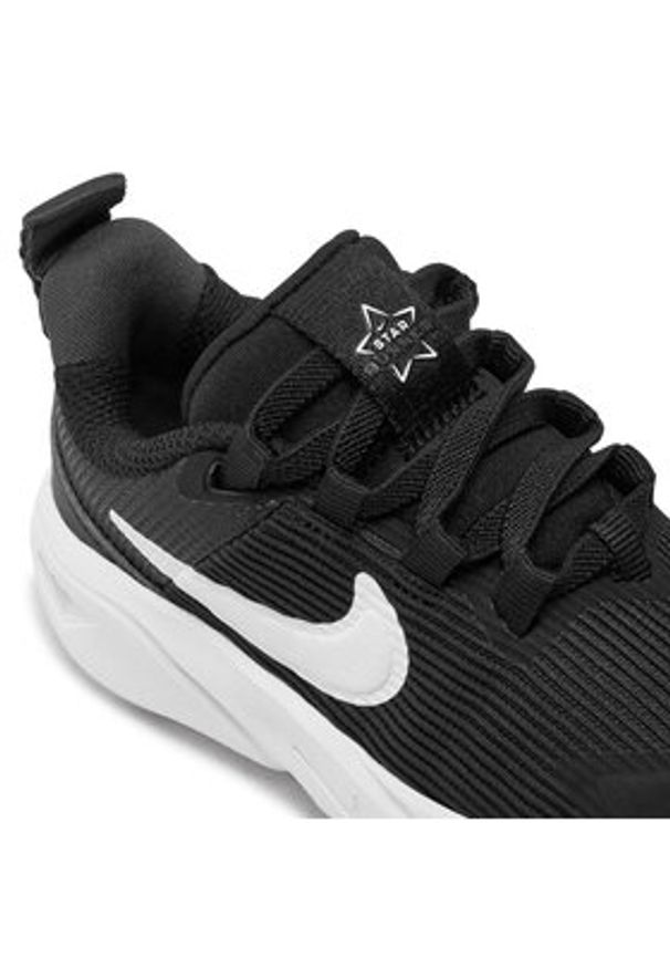 Nike Sneakersy Star Runner 4 Nn (TD) DX7616 001 Czarny. Kolor: czarny. Materiał: materiał