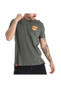 Koszulka Alpha Industries NASA Davinci T 136508142 - zielona. Kolor: zielony. Materiał: bawełna, tkanina. Wzór: nadruk #1