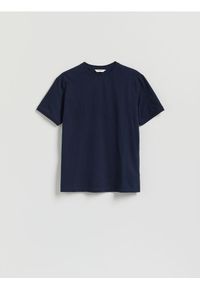 Reserved - Strukturalny t-shirt comfort fit - granatowy. Kolor: niebieski. Materiał: dzianina, bawełna