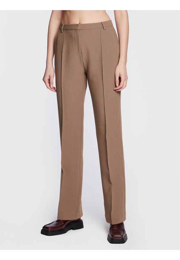 Herskind Spodnie materiałowe Valentina 4647668 Beżowy Regular Fit. Kolor: beżowy. Materiał: syntetyk